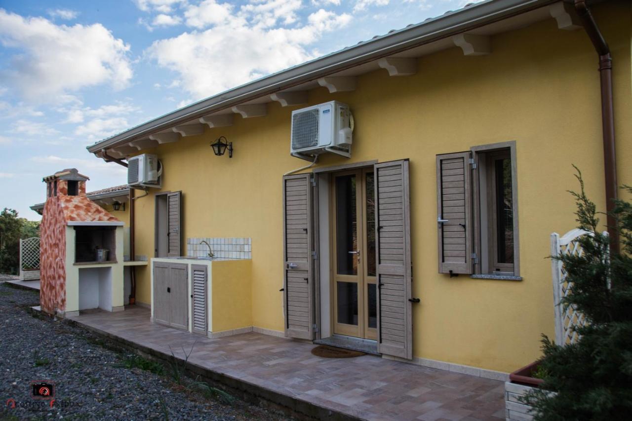 Casa Vacanza Le Dune Villa SantʼAnna Arresi Eksteriør bilde
