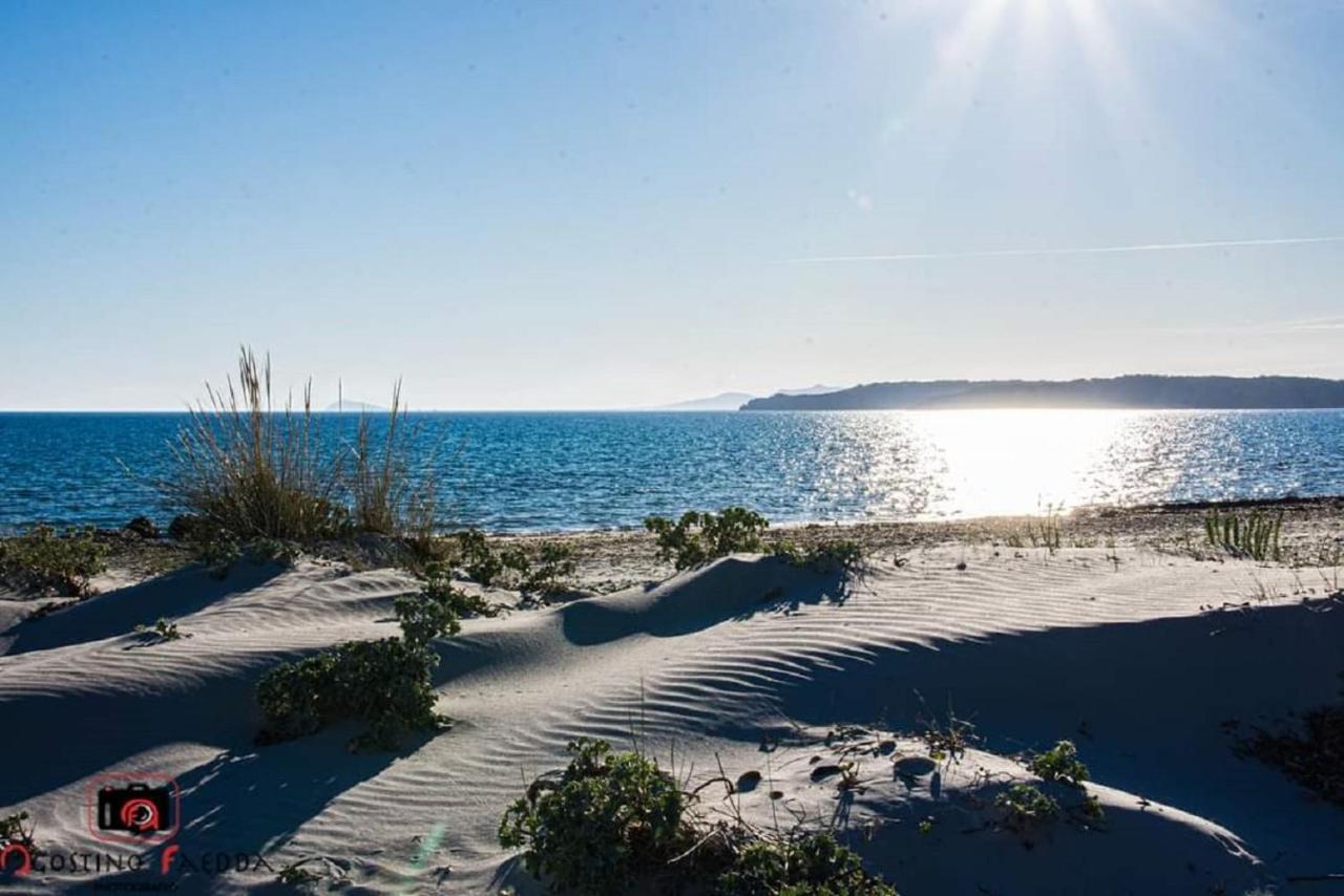 Casa Vacanza Le Dune Villa SantʼAnna Arresi Eksteriør bilde